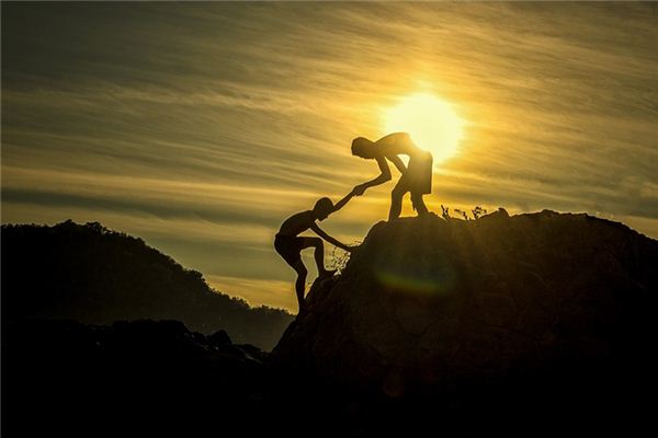 梦见救人是什么意思 梦见救人是什么意思