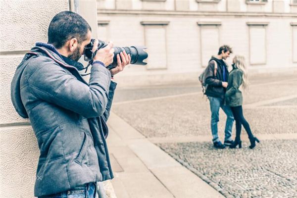 梦见丑闻是什么意思 梦见丑闻是什么意思