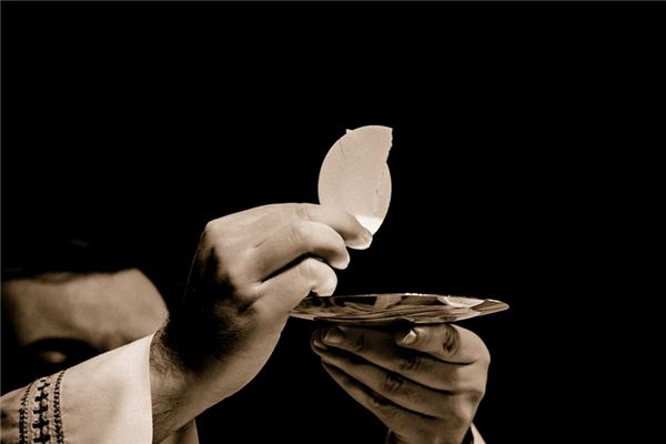 梦见礼拜是什么意思 梦见礼拜是什么意思