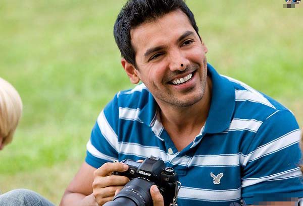 痣相图解:男人鼻尖上长痣好不好