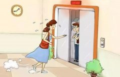 梦见坐电梯 做梦梦见坐电梯是什么预兆 梦见坐电梯好不好