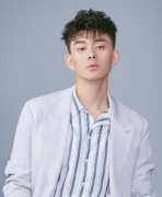 刘润南的出生日期_刘润南生肖属什么的?_刘润南的生辰八字