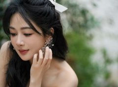 生辰八字看杨紫感情生活